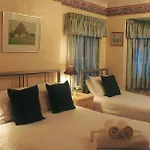 Acacia Guest House